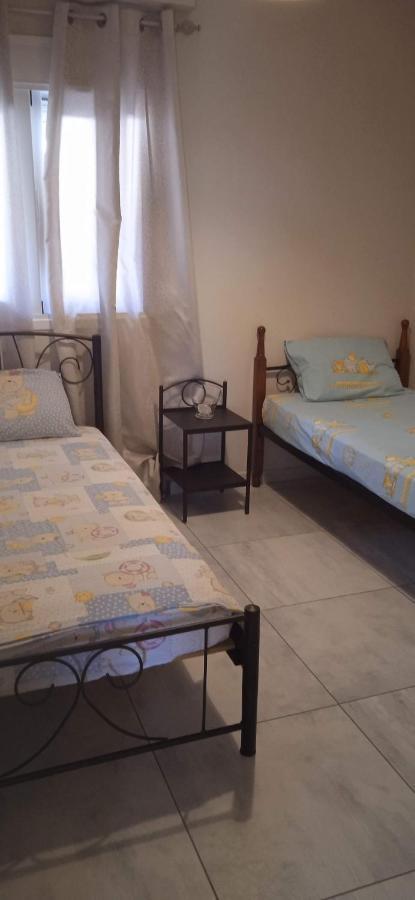 Kate'S Family House Villa Pylos Bagian luar foto
